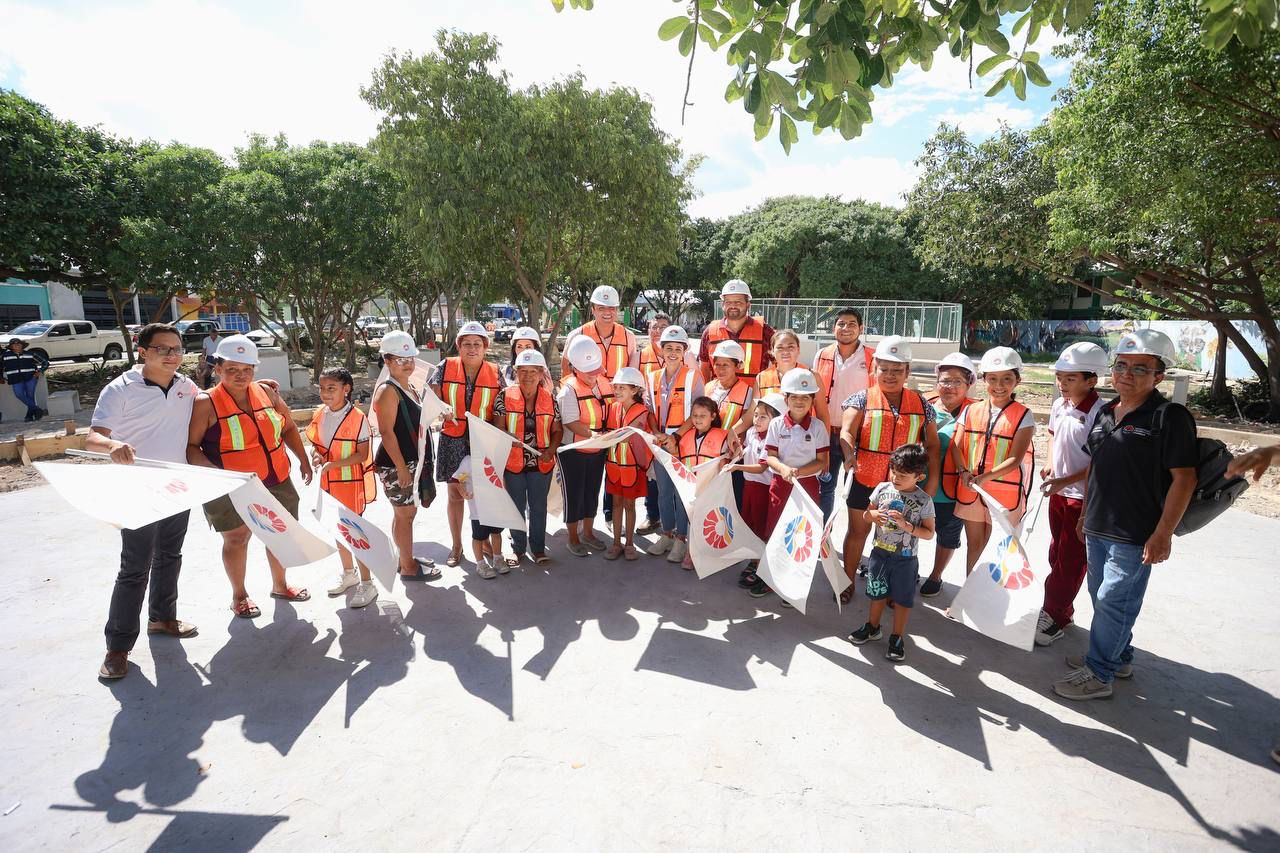 uploads/6/32/01 (557).Jpeg